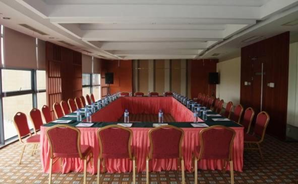 Youngor Leidisen Hotel Suzhou  Bagian luar foto