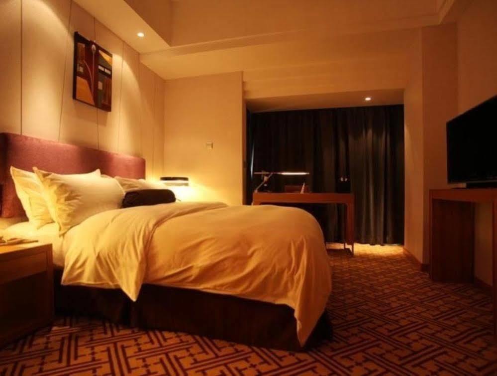 Youngor Leidisen Hotel Suzhou  Bagian luar foto