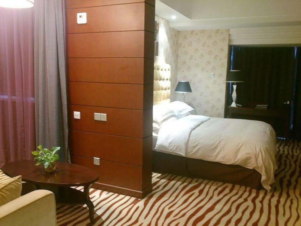 Youngor Leidisen Hotel Suzhou  Bagian luar foto