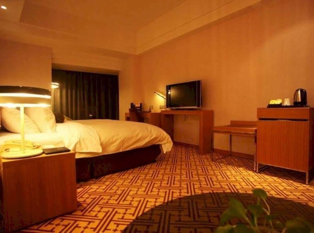Youngor Leidisen Hotel Suzhou  Bagian luar foto